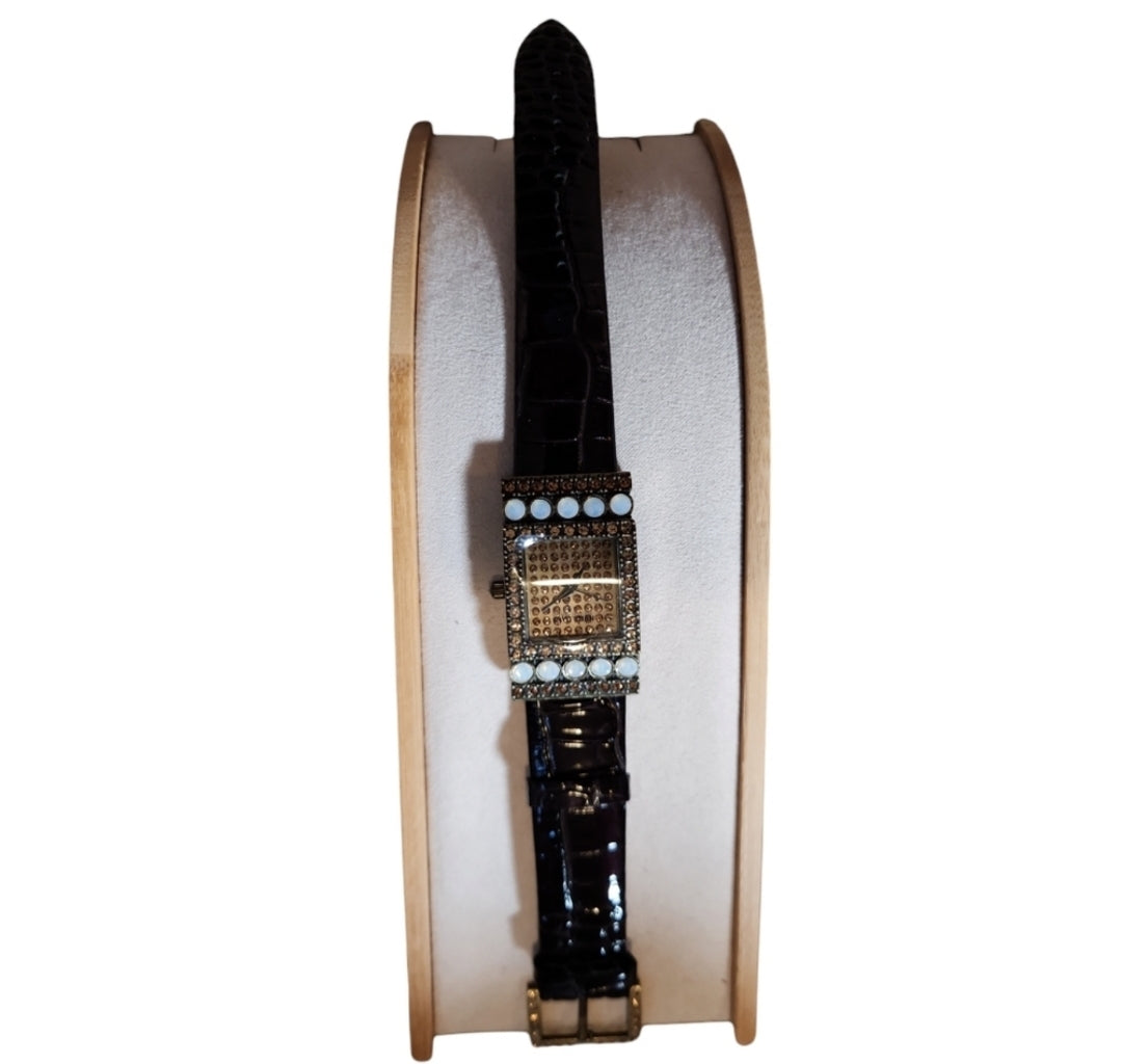 Heidi Daus Genuine Leather Croco Band Mother of Pearl Gold Watch