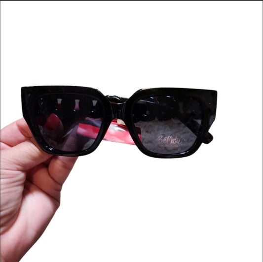 Bob Mackie BM56442 Black Lens Chainlink Arm Silver Accent Sunglasses
